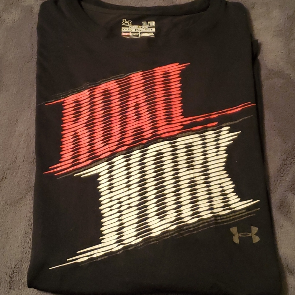 Mens Under Armour T'Shirt